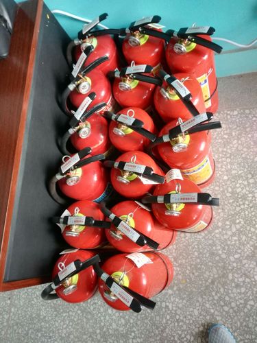 草坡小學(xué)春季消防器材檢查